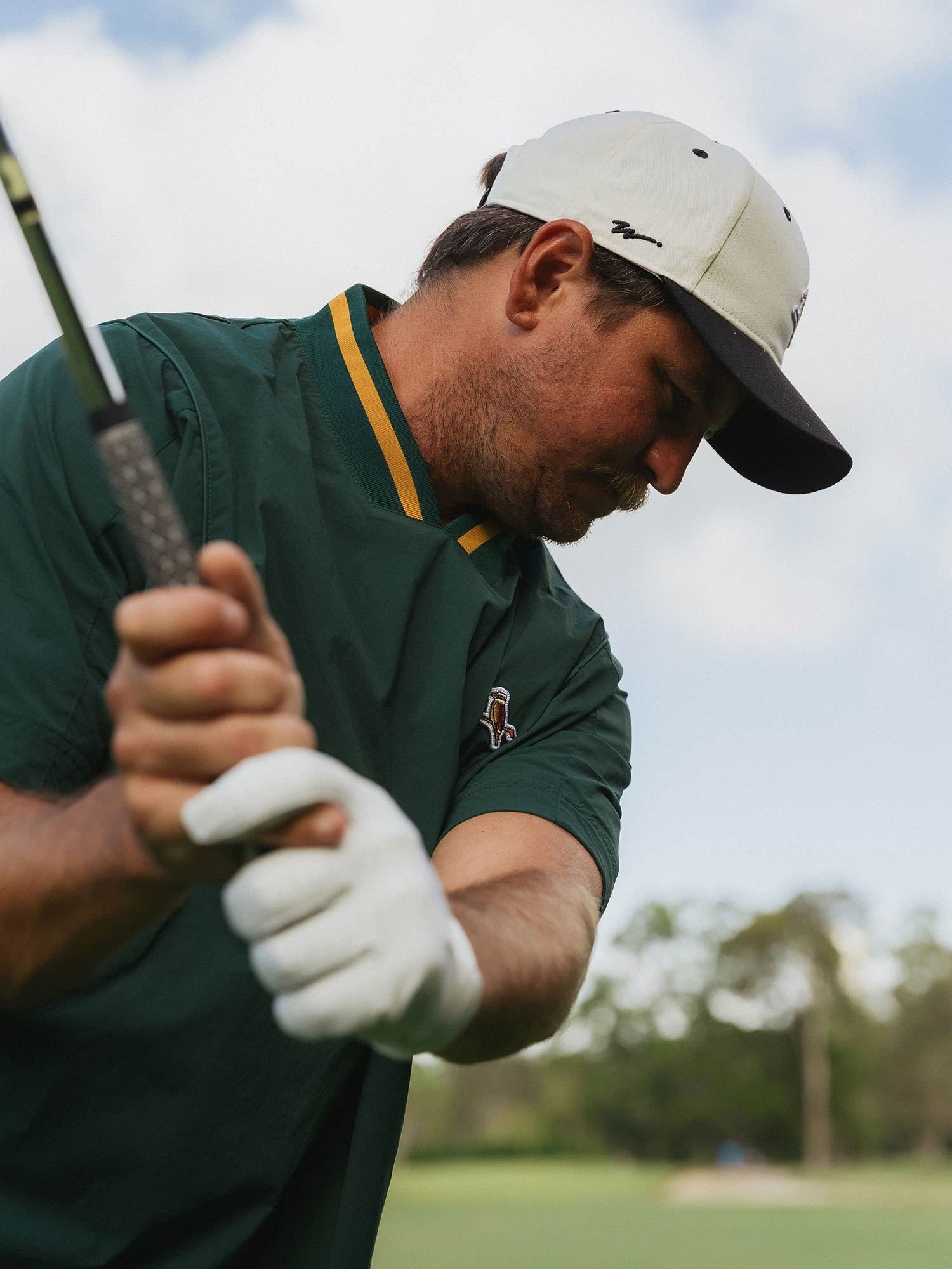 All-Weather Pullover Forest / Gold