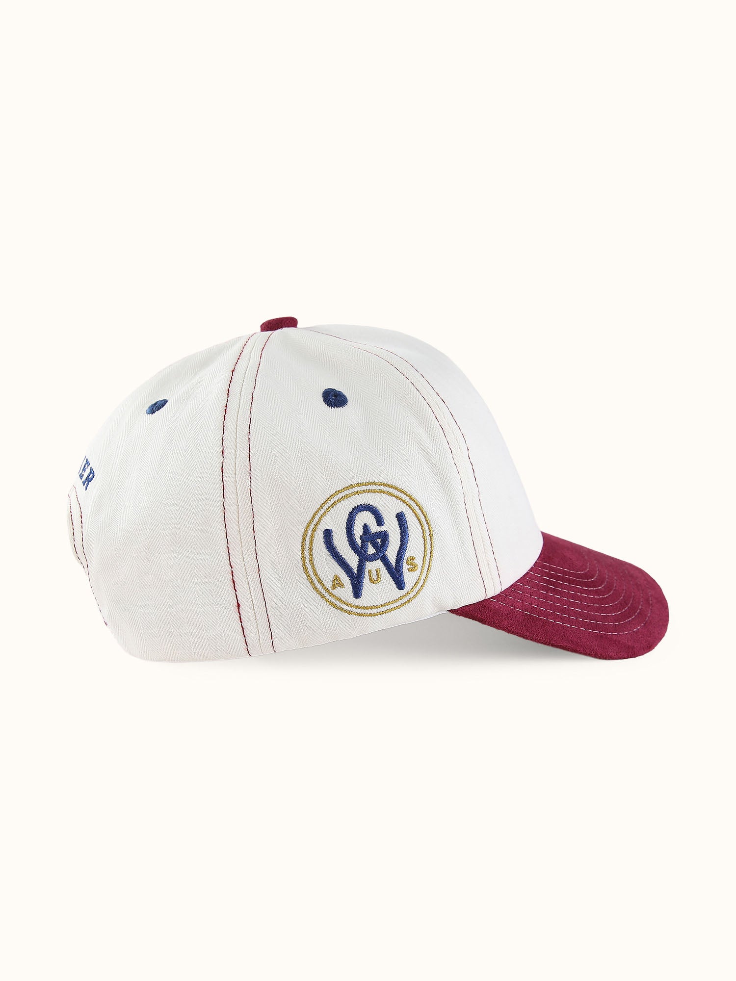 Initial Classic Cap White / Merlot