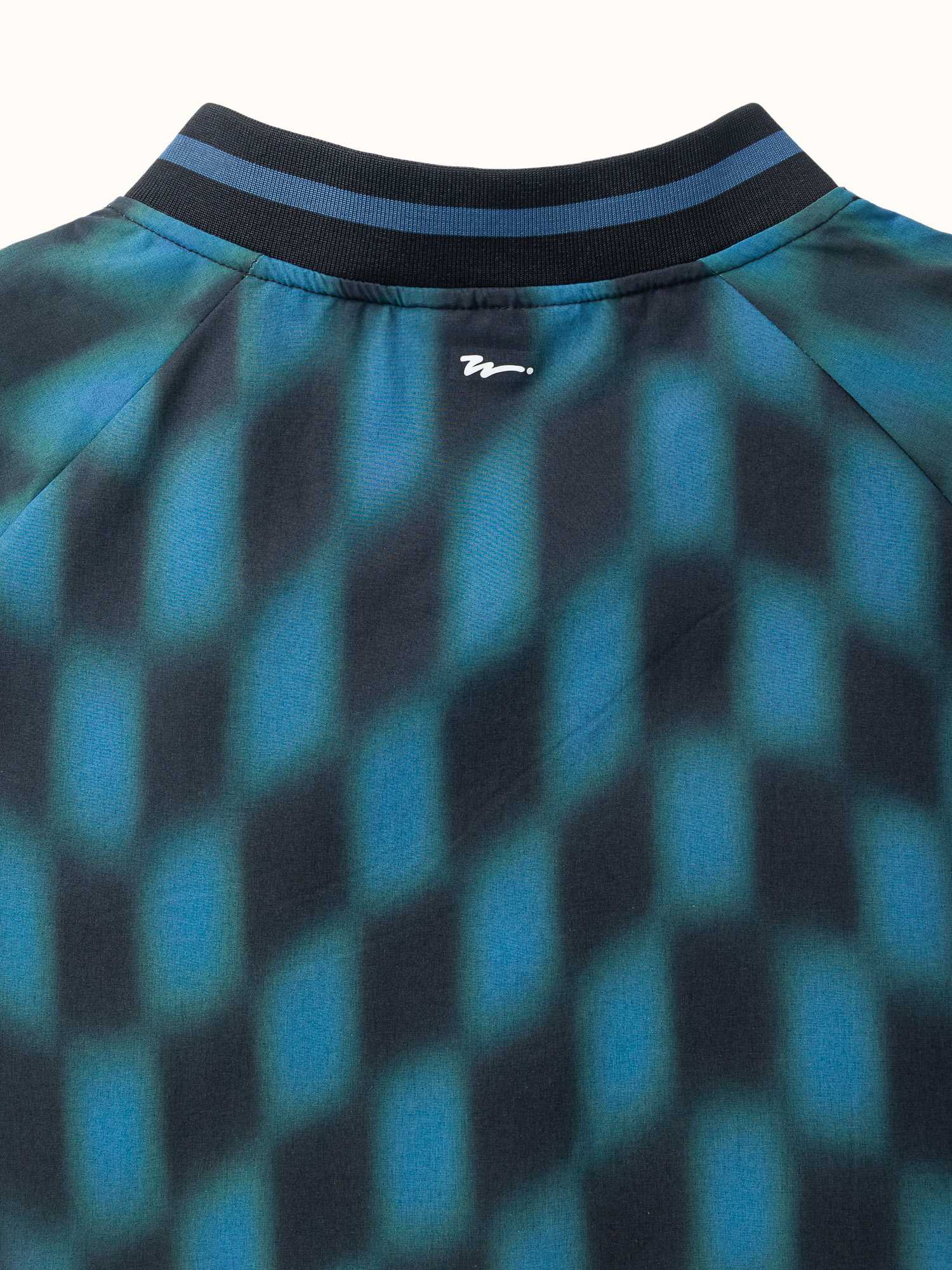 All weather Pullover Midnight Check