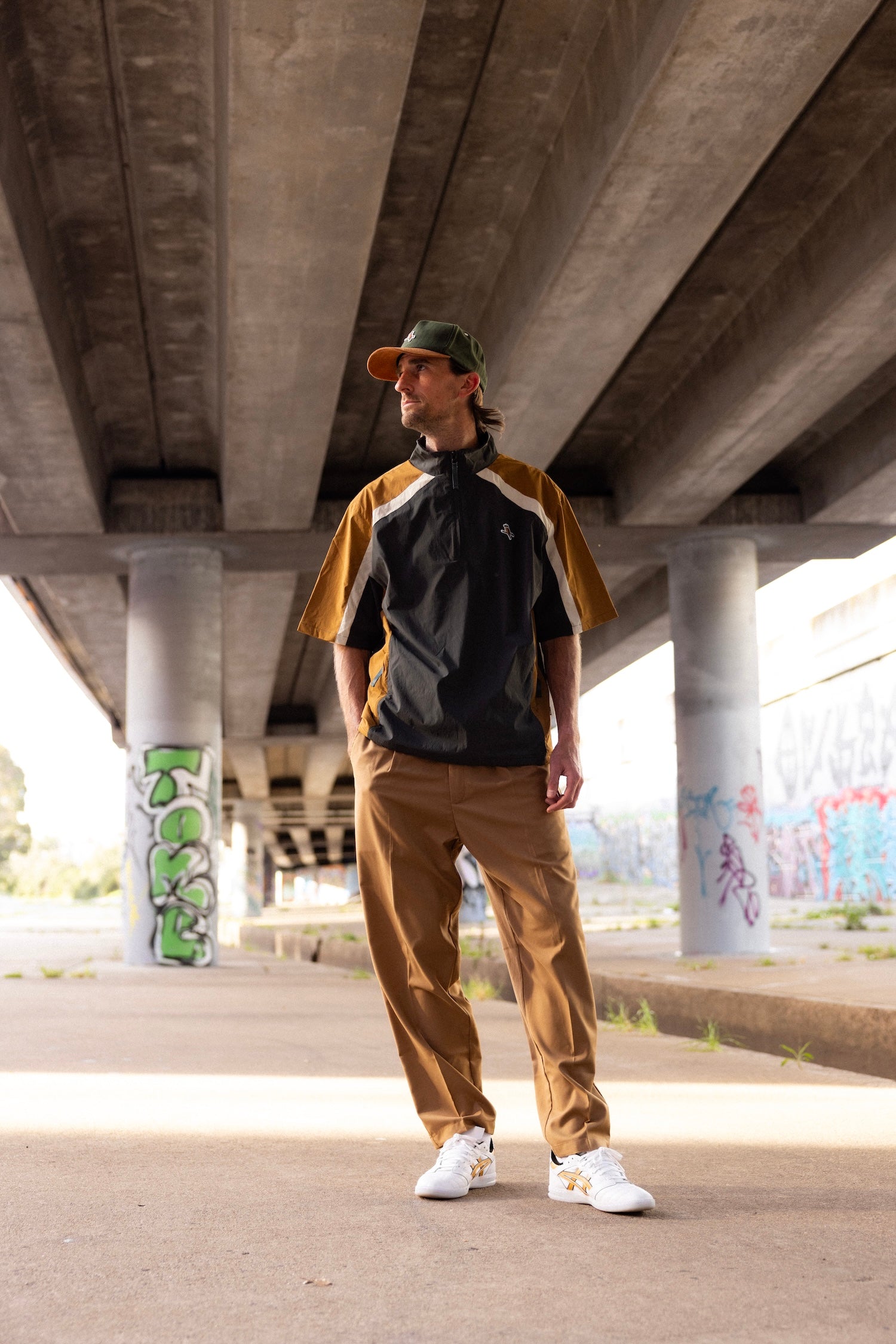 Panelled Windshirt Forest / Gold