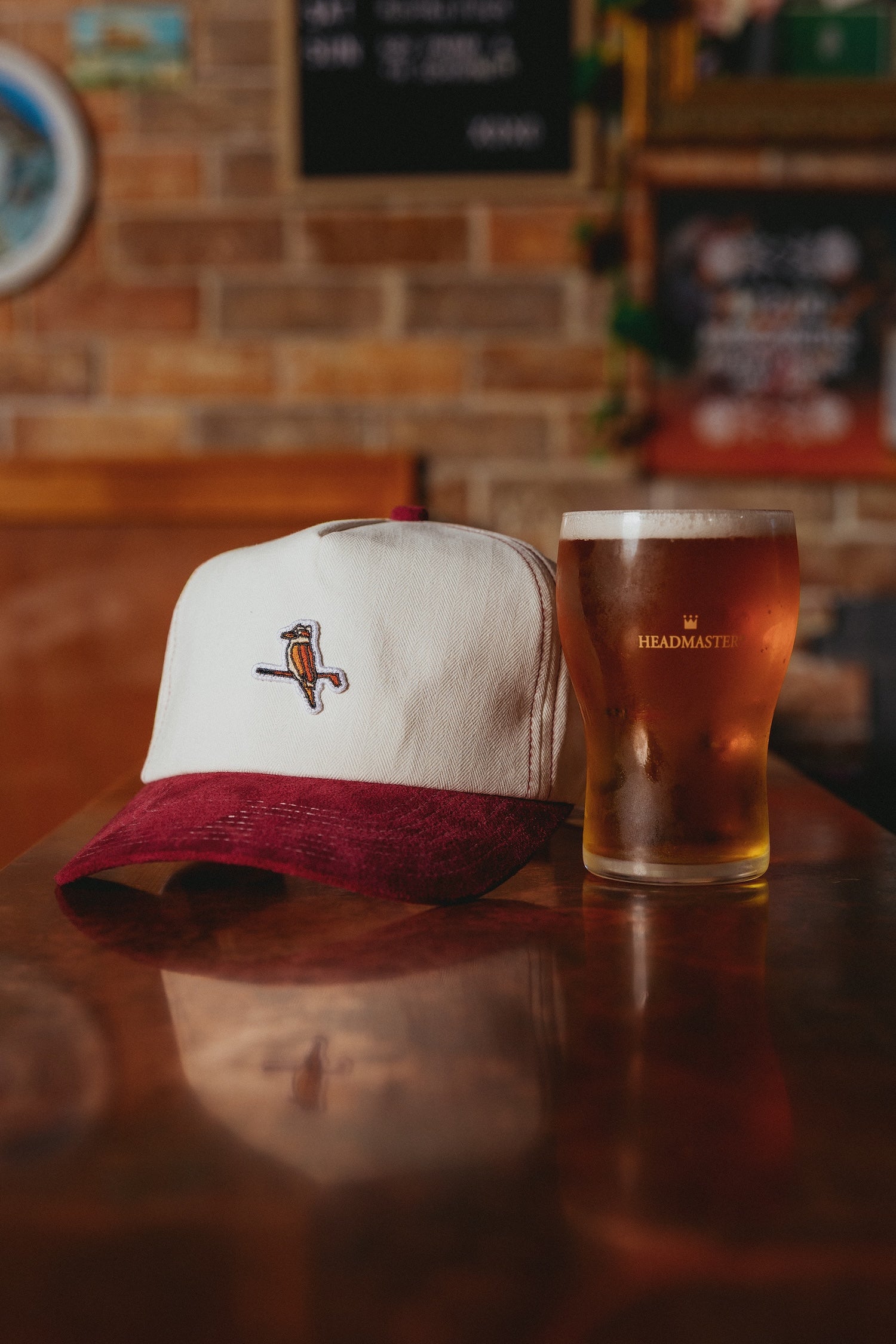 Initial Classic Cap White / Merlot