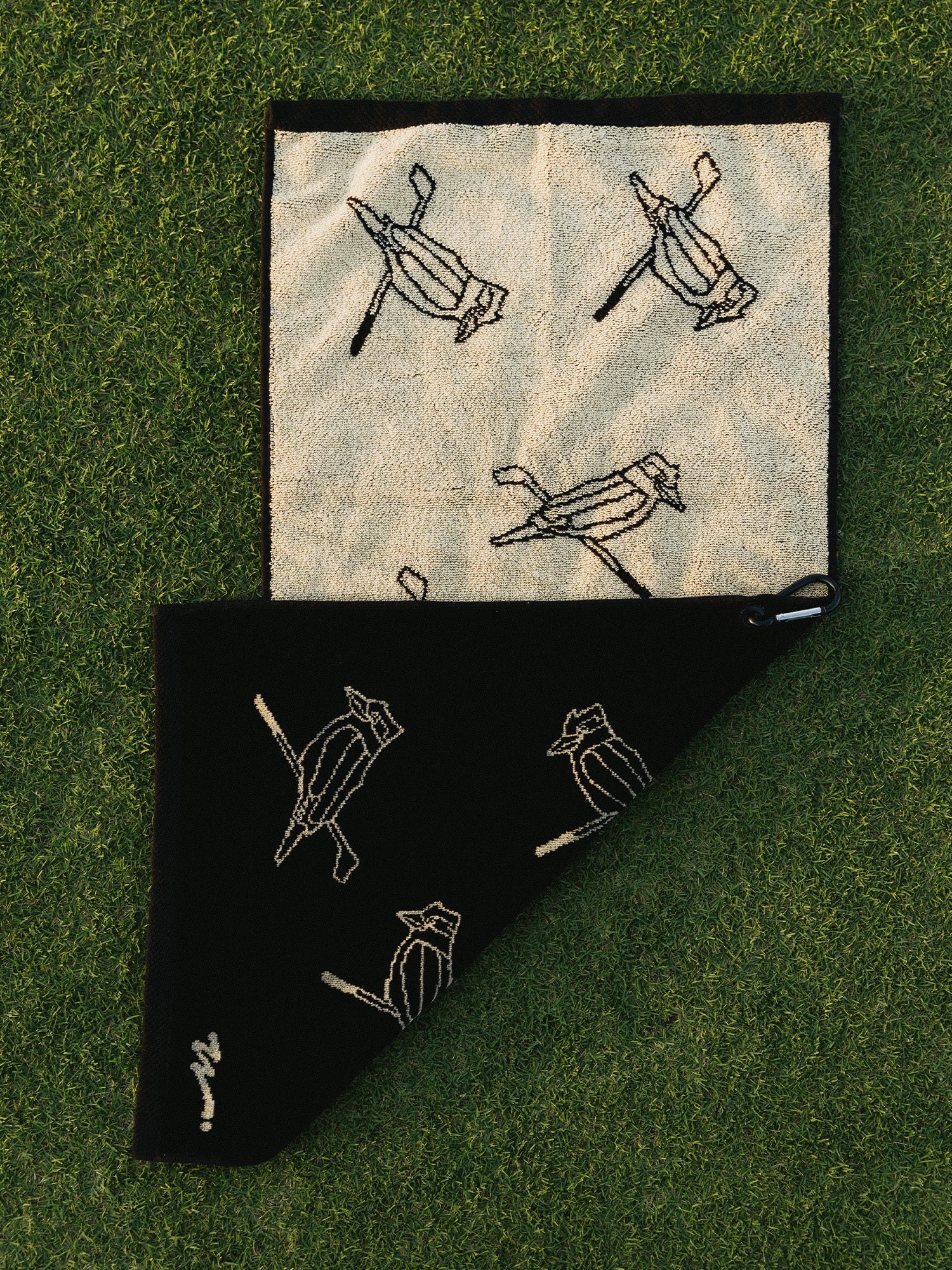 Kooka Icon Towel Black Sand